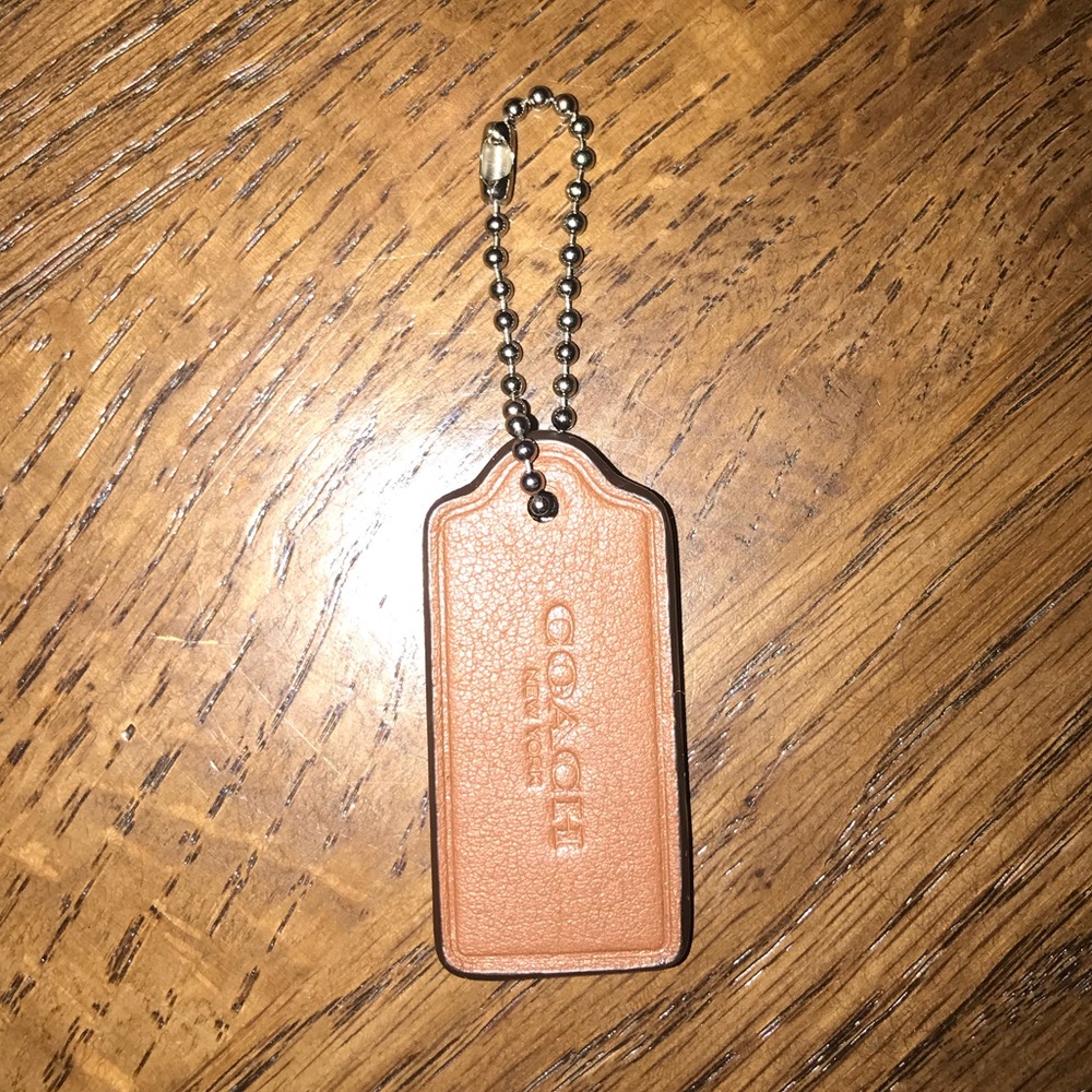 Coach tag